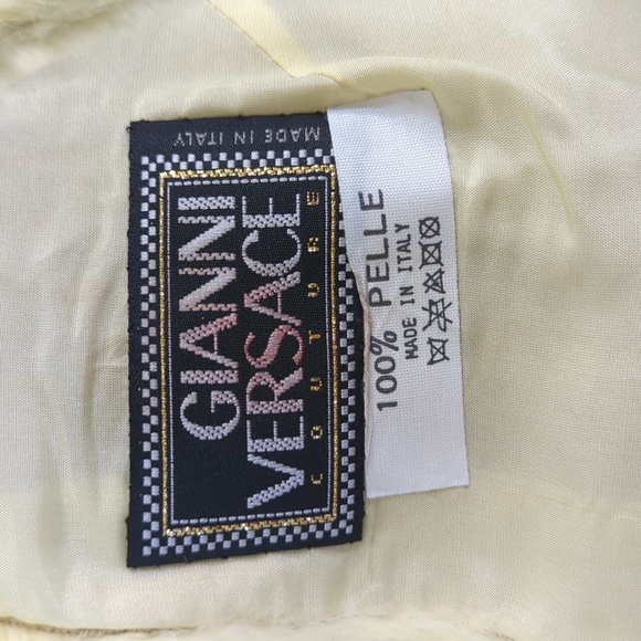 Gianni Versace Couture Vintage Fur Vest in Soft Yellow - Picture 4 of 10